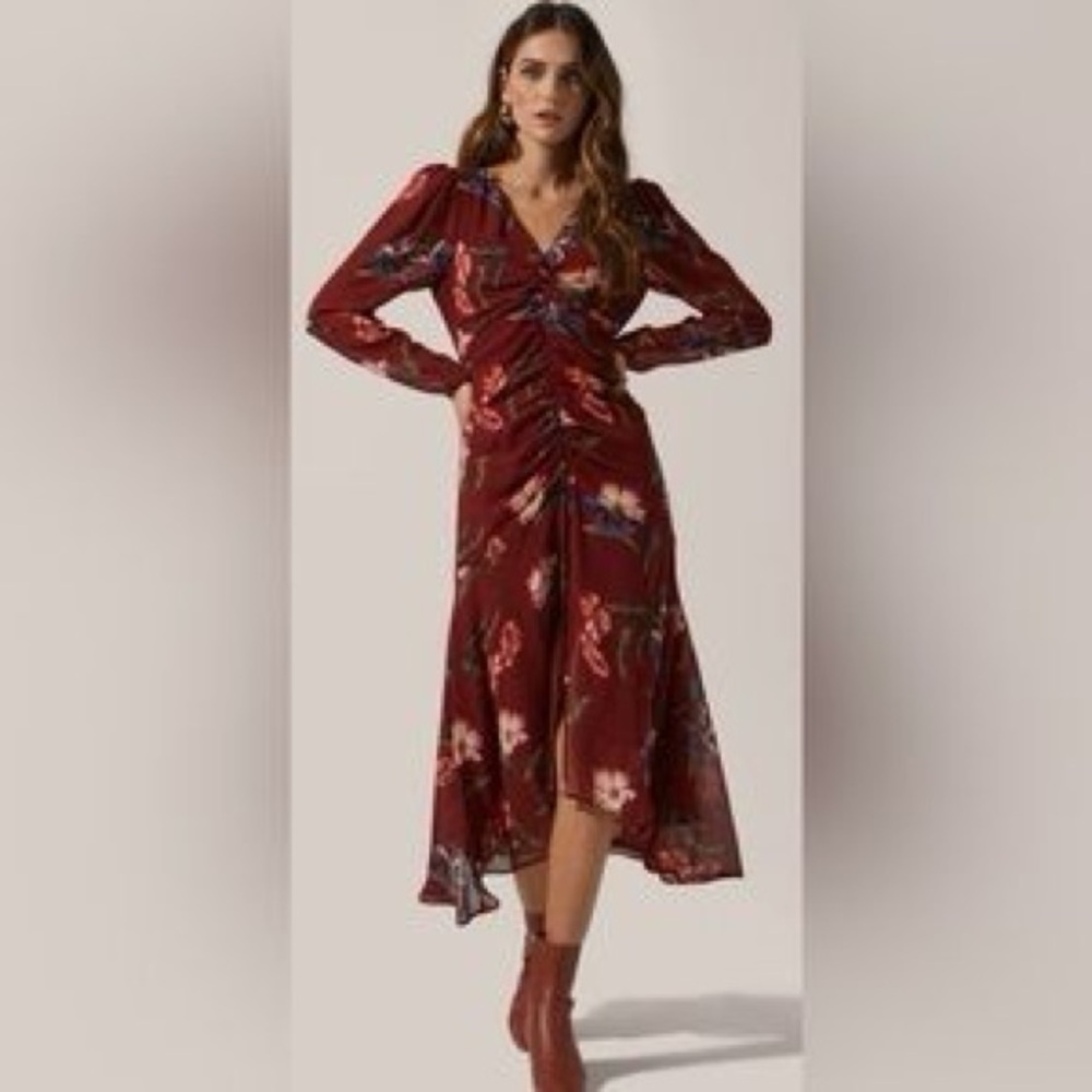 ASTR the Label Floral Ruched Midi Dress Burgundy Long Sleeve V Neck High Low Sm